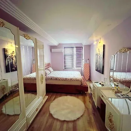 Old Town Stylish Apartmán